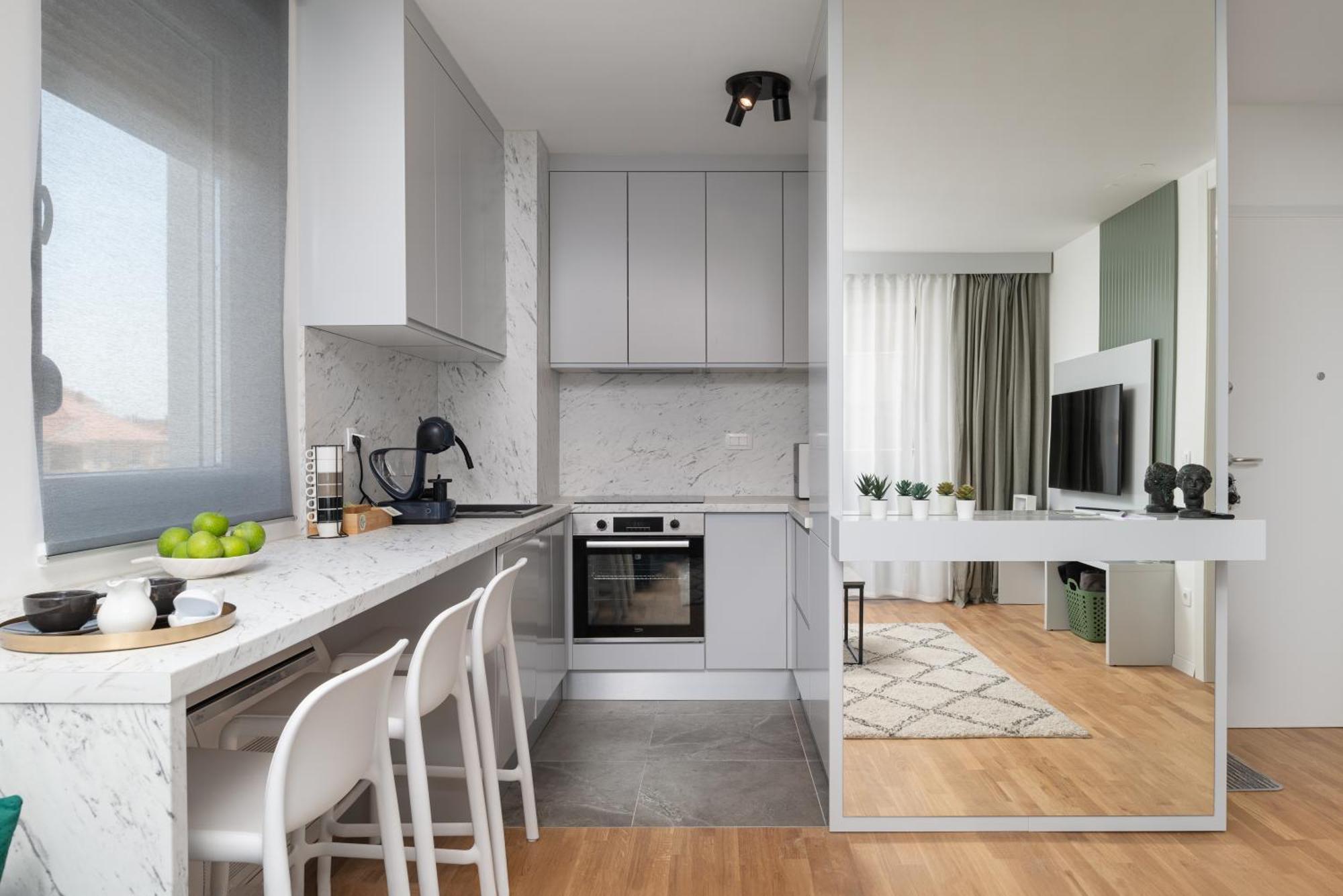 Appartement Anni - Modern & Cosy - With Garage & Balcony Zadar