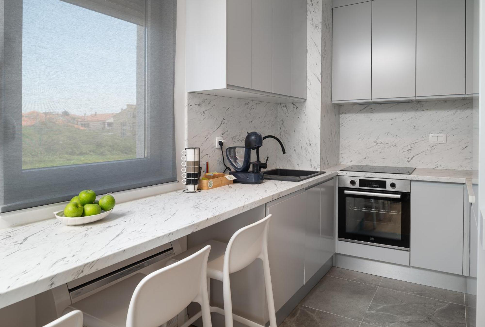Appartement Anni - Modern & Cosy - With Garage & Balcony Zadar